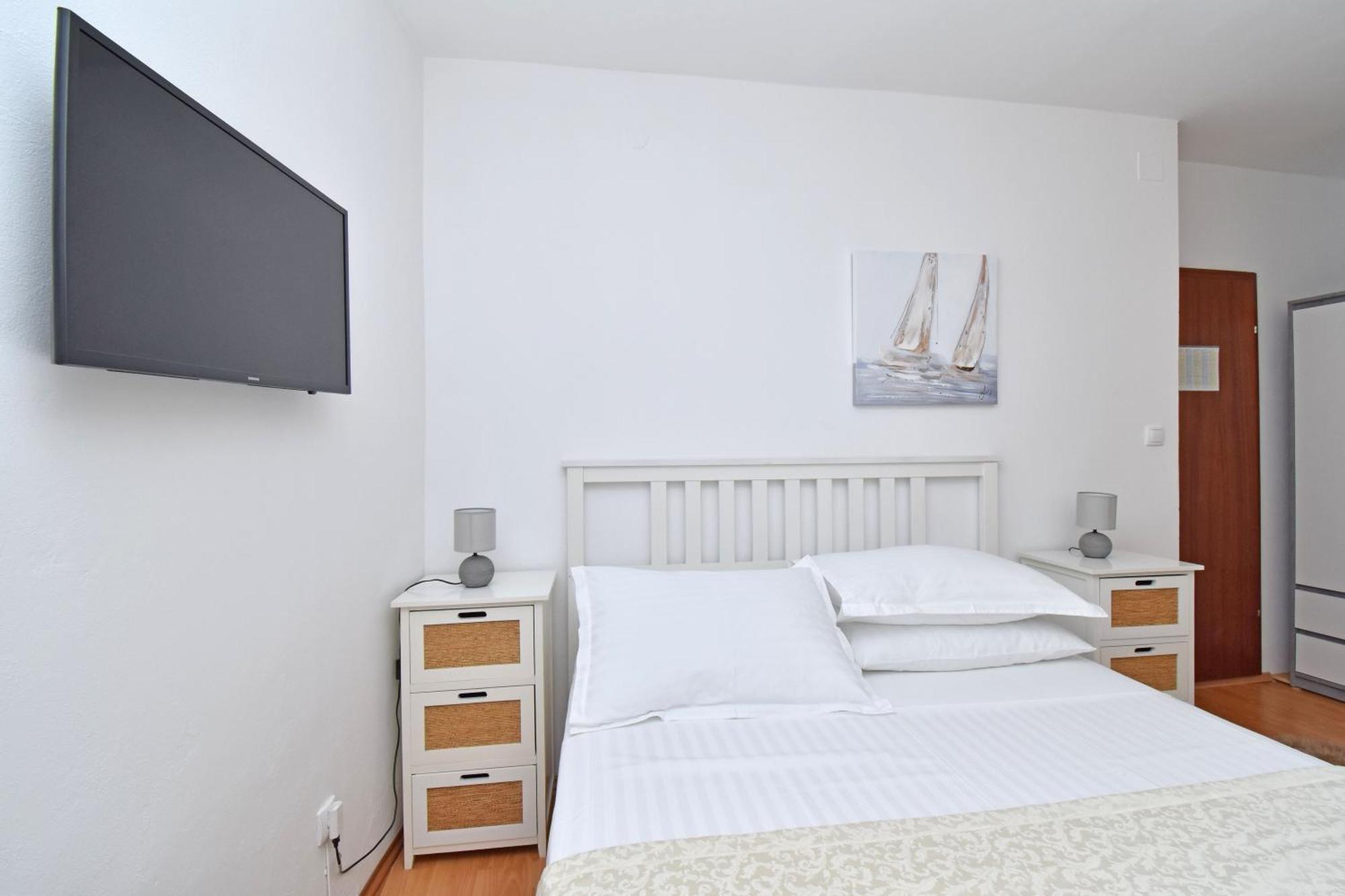 Apartment & Rooms Meri Tučepi Eksteriør bilde