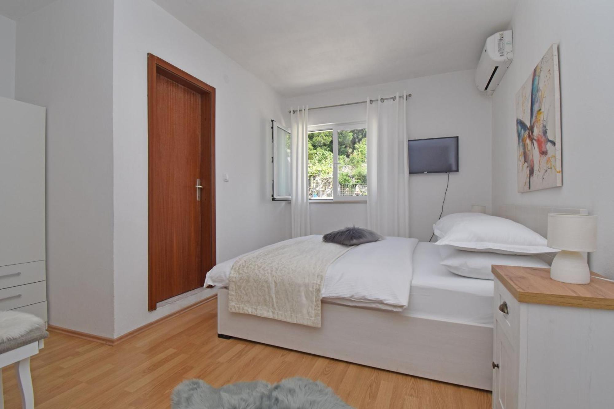 Apartment & Rooms Meri Tučepi Eksteriør bilde