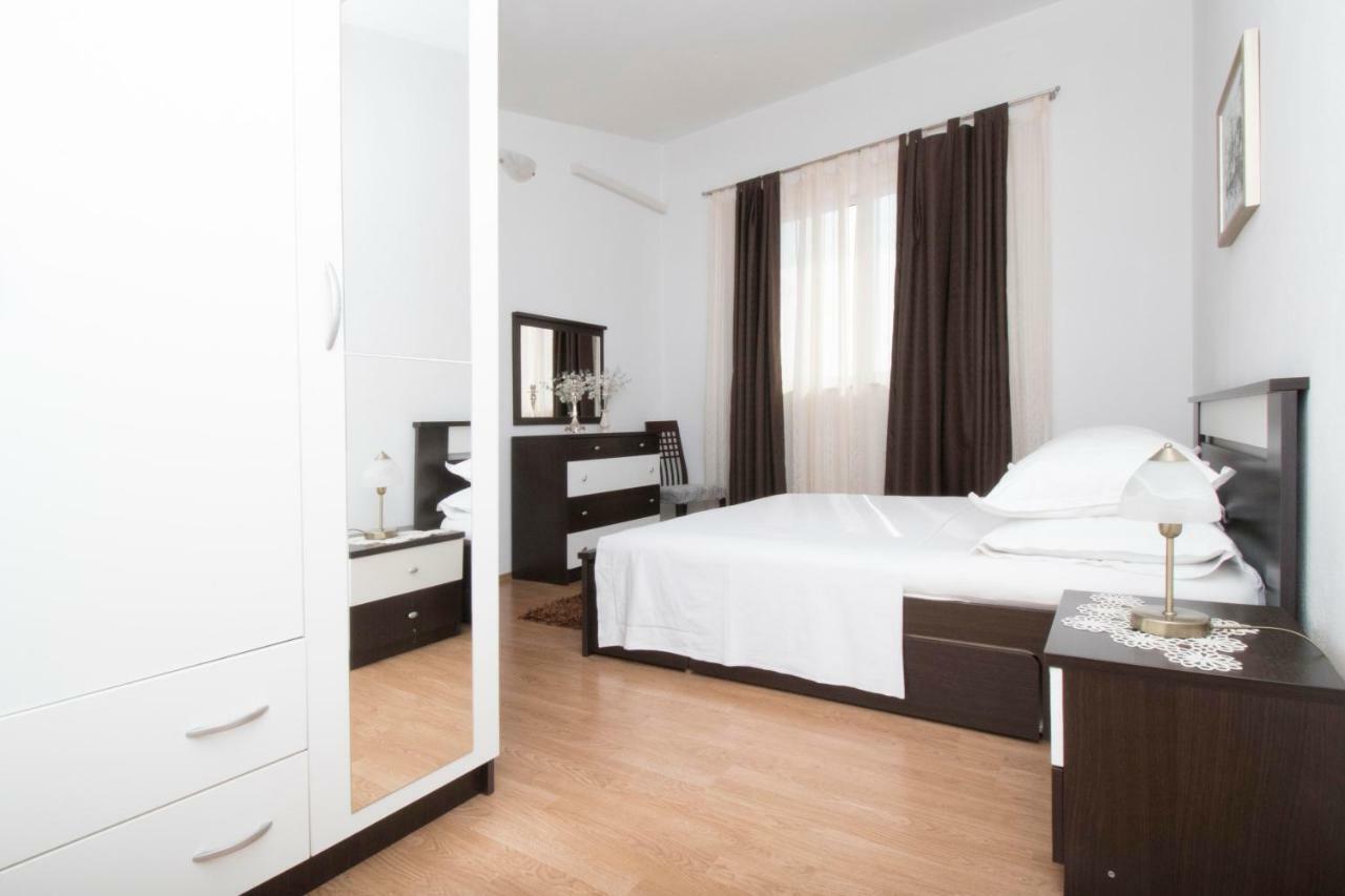 Apartment & Rooms Meri Tučepi Eksteriør bilde